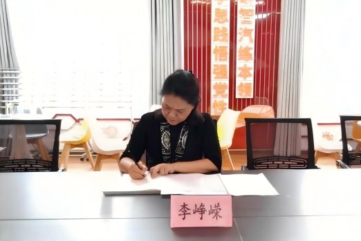 会议由凯旋娱乐客户端优惠活动怎么弄党
